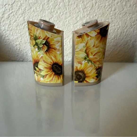 Pashion Footwear v1.0 Custom Sunflower Cluster 4 Inch Block Heels - Picture 4 of 11